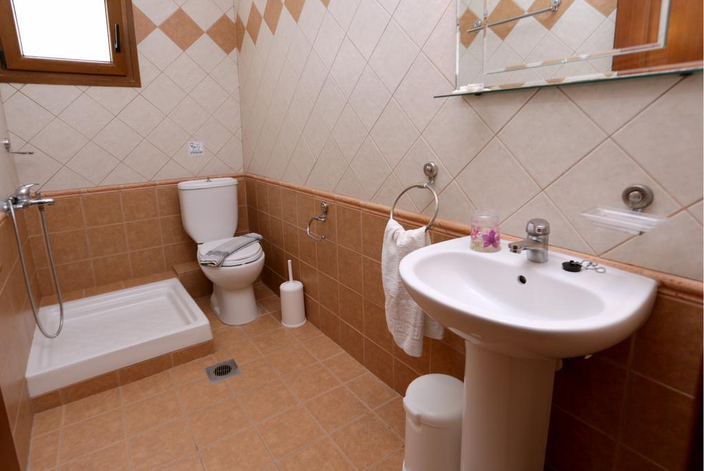 Villa Katerina Potos Chambre photo